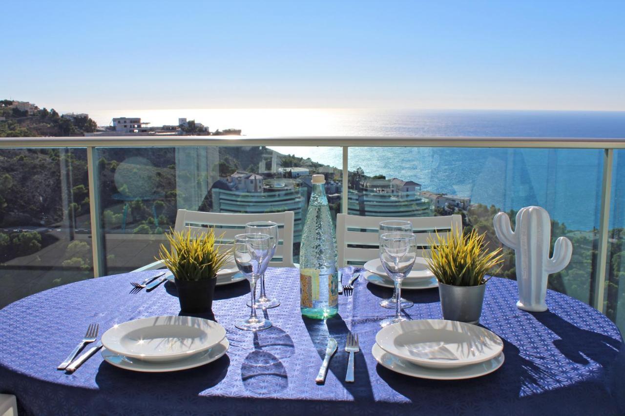 High Rise Apartment On The 39Th Floor With Private Terrace And Sea Views Benidorm Exterior photo